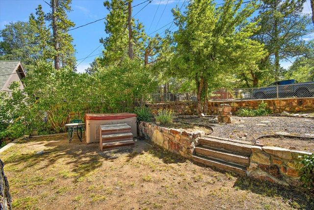 667 Talmadge Road, Big Bear, CA 92315