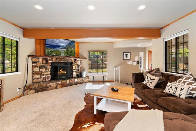 667 Talmadge Road, Big Bear, CA 92315