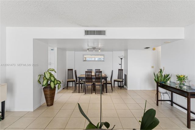 2851 NE 183rd St 502E, Aventura, FL 33160