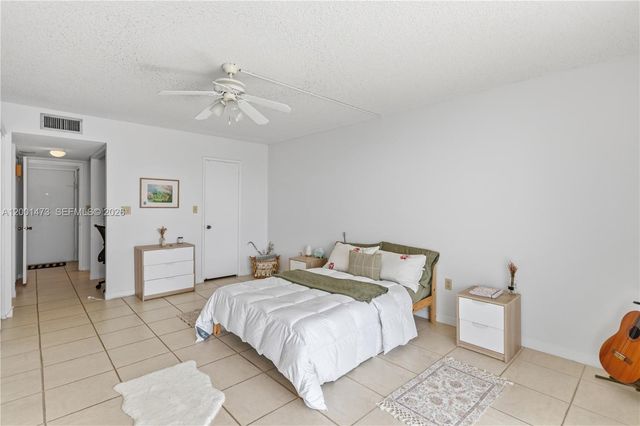 2851 NE 183rd St 502E, Aventura, FL 33160