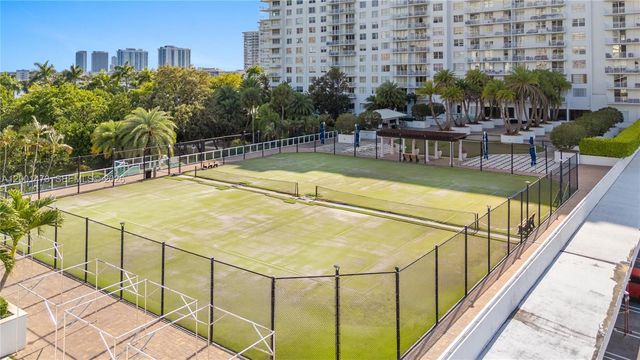 2851 NE 183rd St 502E, Aventura, FL 33160