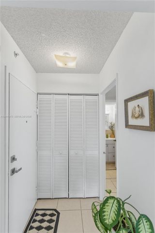 2851 NE 183rd St 502E, Aventura, FL 33160