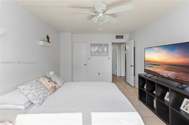 2851 NE 183rd St 502E, Aventura, FL 33160