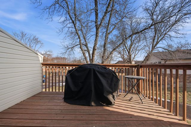 1091 Churchill Place, Shoreview, MN 55126