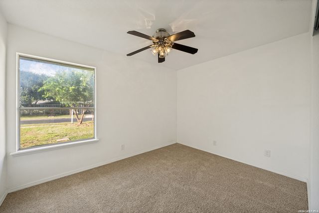 5611 GREEN MANOR ST, San Antonio, TX 78223