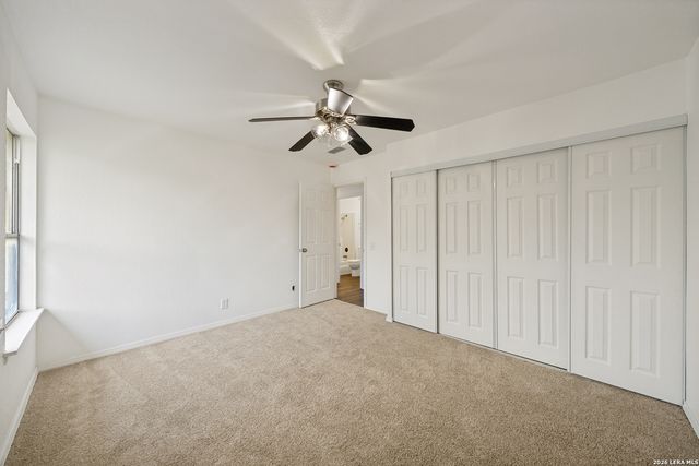 5611 GREEN MANOR ST, San Antonio, TX 78223