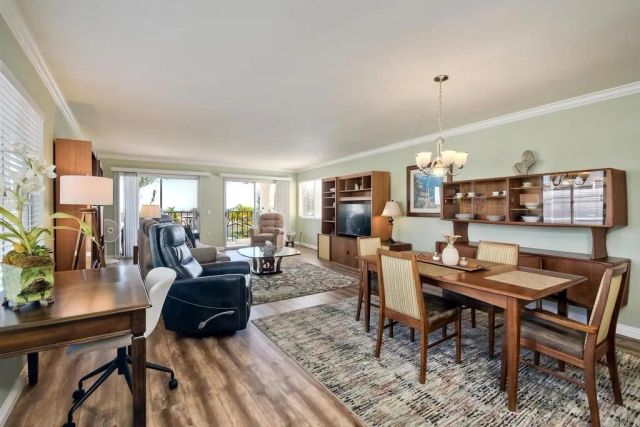 916 Caminito Estrada B, Carlsbad, CA 92011