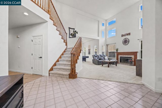 911 Autumn Oak Cir, Concord, CA 94521
