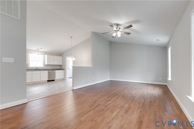 6731 Caboose Ln, Sandston, VA 23150