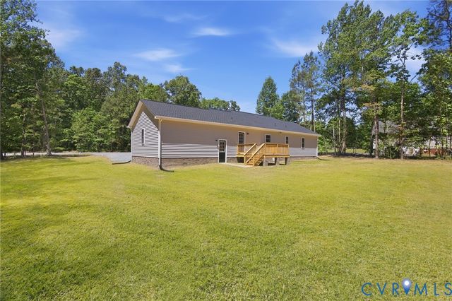 6731 Caboose Ln, Sandston, VA 23150