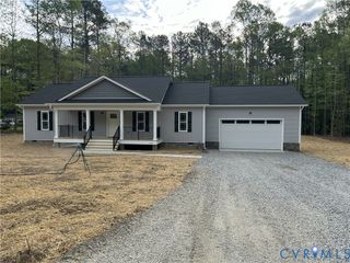 6731 Caboose Ln, Sandston, VA 23150