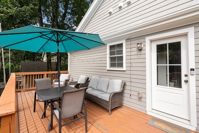 14 Adams St 14, Medfield, MA 02052