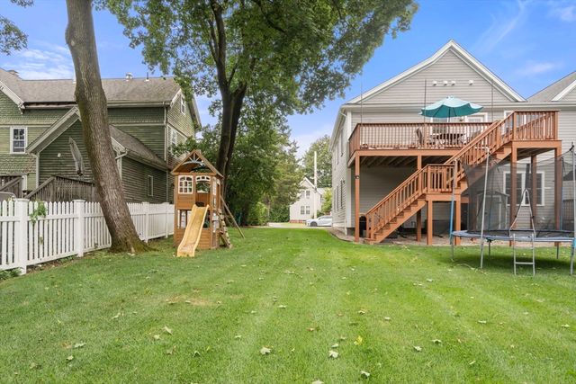 14 Adams St 14, Medfield, MA 02052