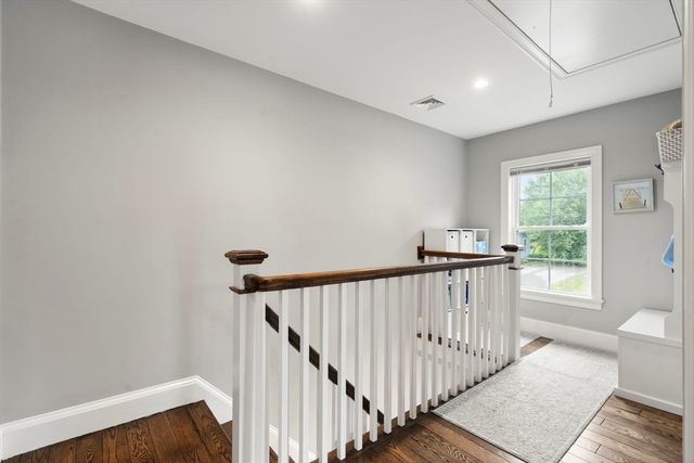 14 Adams St 14, Medfield, MA 02052