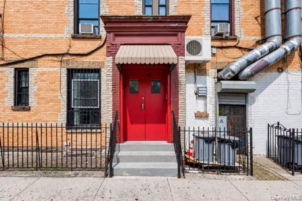 2-97 St Nicholas Avenue, Ridgewood, NY 11385 — photo 4