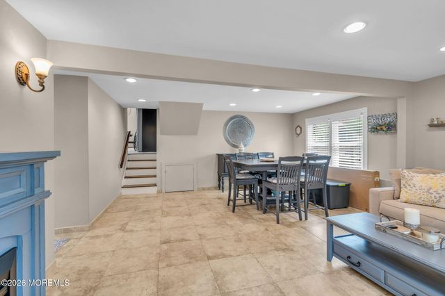 507 Thompson Place, Middletown, NJ 07748