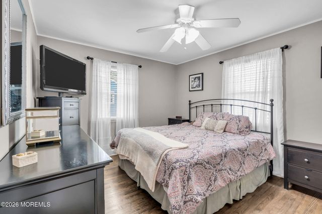 507 Thompson Place, Middletown, NJ 07748