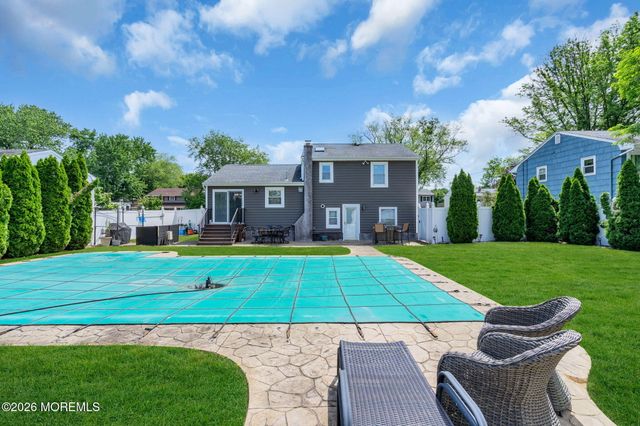 507 Thompson Place, Middletown, NJ 07748
