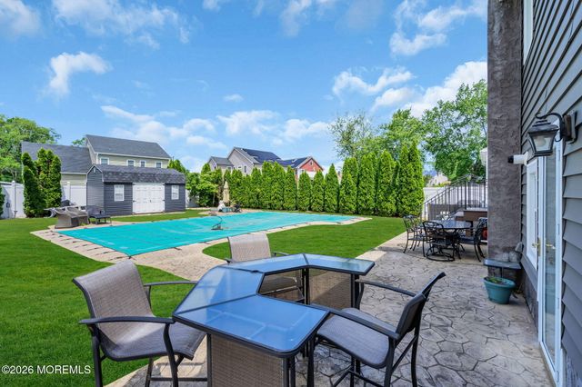 507 Thompson Place, Middletown, NJ 07748