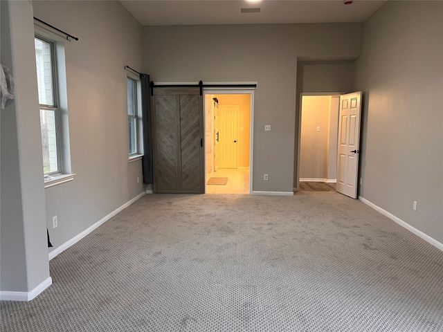 435 Twin Timbers Lane, Kemah, TX 77565