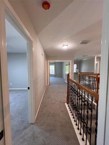 435 Twin Timbers Lane, Kemah, TX 77565