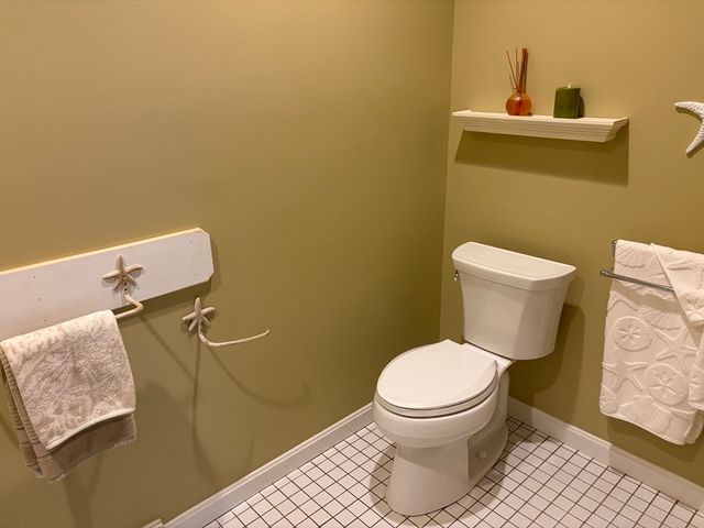 151 Ashley Lane 151, Middleboro, MA 02346