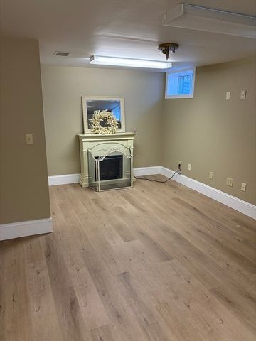 151 Ashley Lane 151, Middleboro, MA 02346