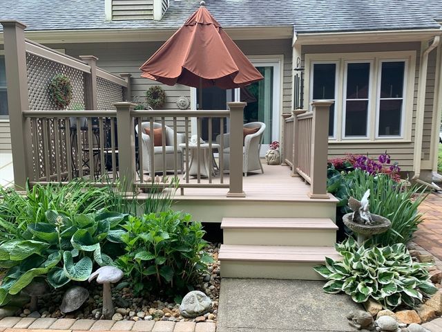 151 Ashley Lane 151, Middleboro, MA 02346