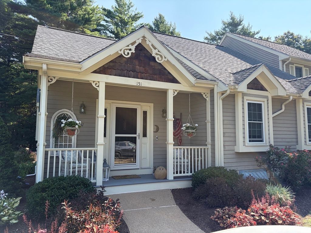 151 Ashley Lane 151, Middleboro, MA 02346