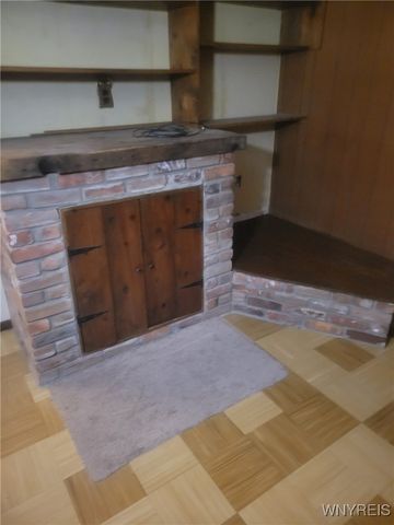 156 Frederick Road, Tonawanda, NY 14150