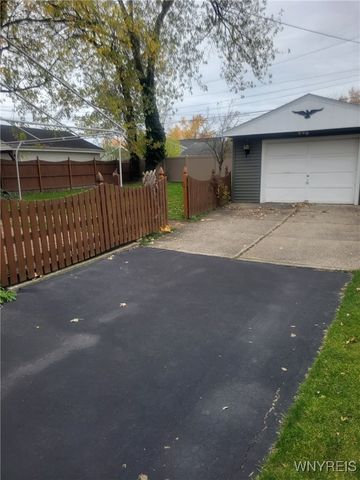 156 Frederick Road, Tonawanda, NY 14150