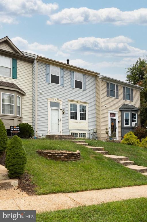 6 PARKHILL PL, Nottingham, MD 21236