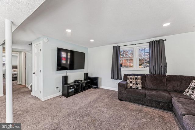 3015 WALNUT LN, Waldorf, MD 20601