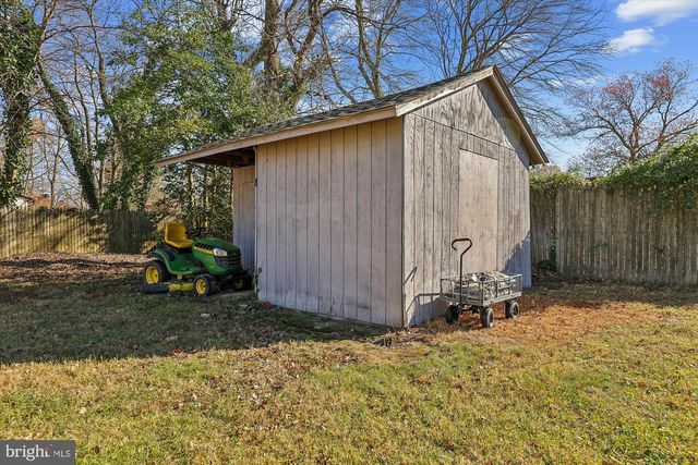 3015 WALNUT LN, Waldorf, MD 20601