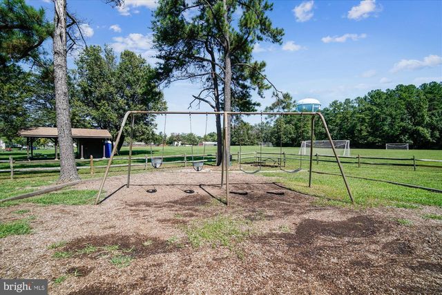 3015 WALNUT LN, Waldorf, MD 20601