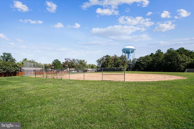 3015 WALNUT LN, Waldorf, MD 20601