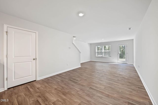 8550 Beckett Chase Way, Raleigh, NC 27616