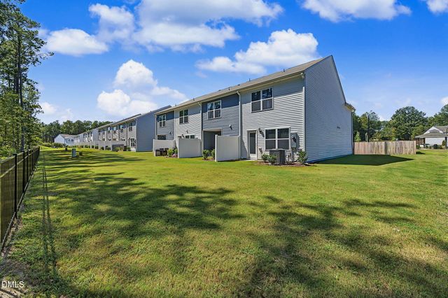 8550 Beckett Chase Way, Raleigh, NC 27616