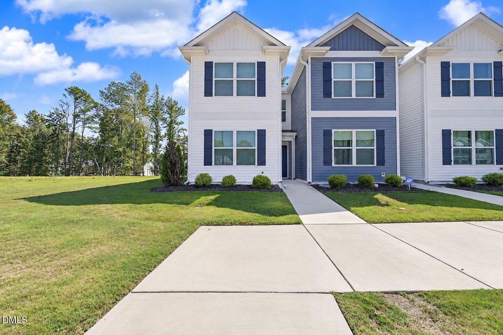 8550 Beckett Chase Way, Raleigh, NC 27616