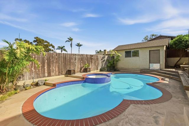 3625 Kite St, San Diego, CA 92103