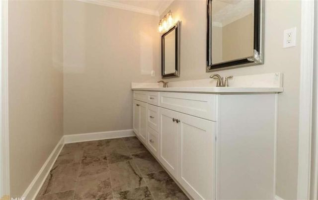 130 Winterthur Court, Fayetteville, GA 30214