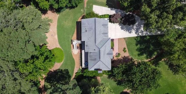 130 Winterthur Court, Fayetteville, GA 30214