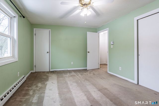 71 White Oak Avenue APT B6, Plainville, CT 06062