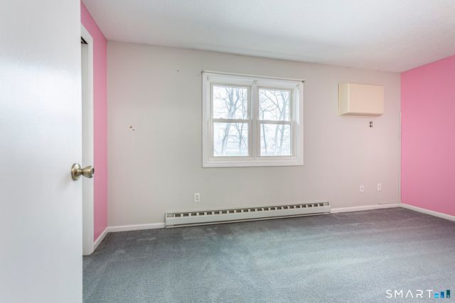 71 White Oak Avenue APT B6, Plainville, CT 06062