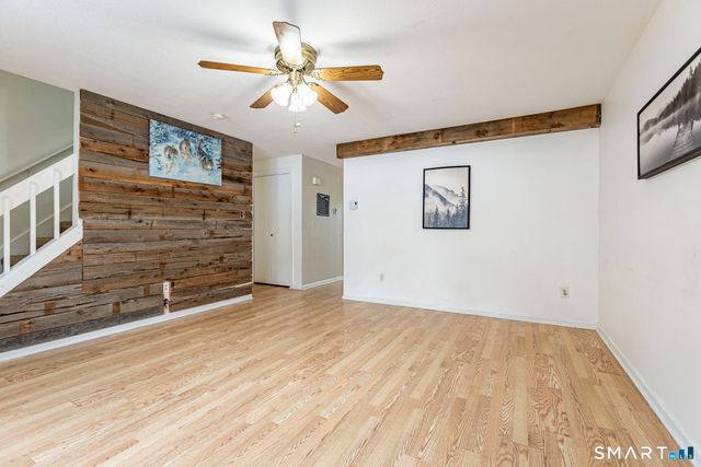 71 White Oak Avenue APT B6, Plainville, CT 06062