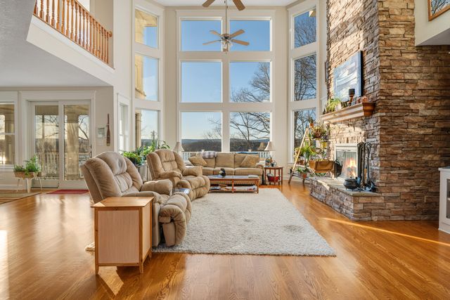 14302 Bluffview Drive, Birchwood, TN 37308