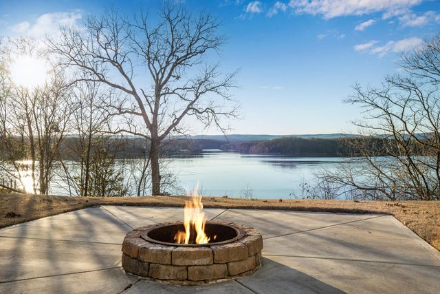 14302 Bluffview Drive, Birchwood, TN 37308