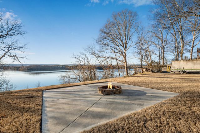 14302 Bluffview Drive, Birchwood, TN 37308