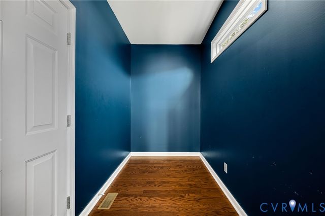 16812 Broadmoor Rd, Chesterfield, VA 23120