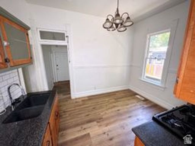660 S IVERSON ST, Salt Lake City, UT 84111